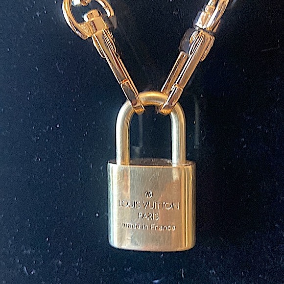 Authentic Louis Vuitton Lock 310, No Key, with 16” Unbranded Chain-#17 - Picture 4 of 5